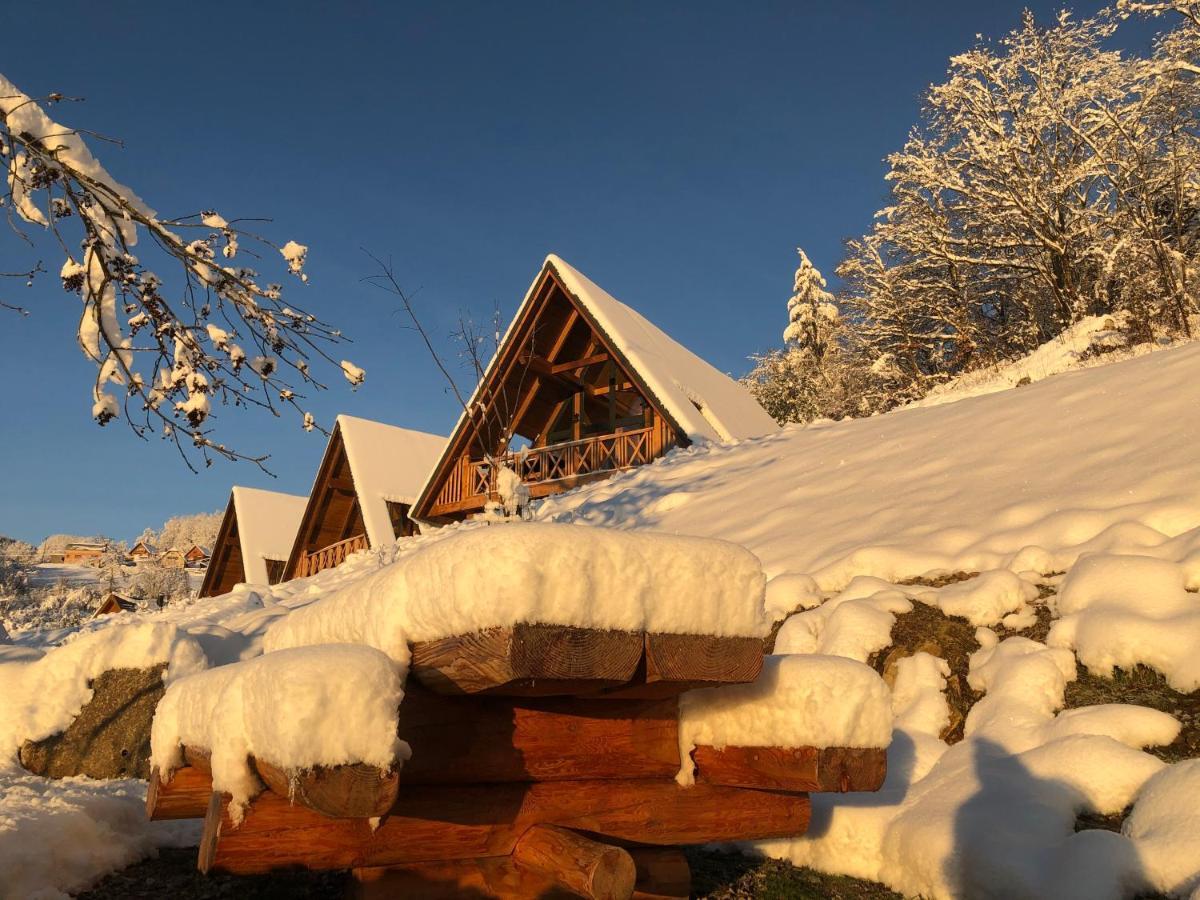 Chalets Na'Thur Lodge Fellering Bagian luar foto